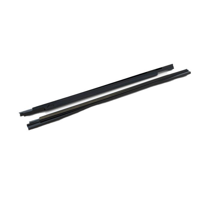Maxton Design Side skirts diffusers gloss black (Audi E-tron 18-22) | MX-ETRON-1-SD1G-GB | A4H-TECH / ALL4HONDA.COM