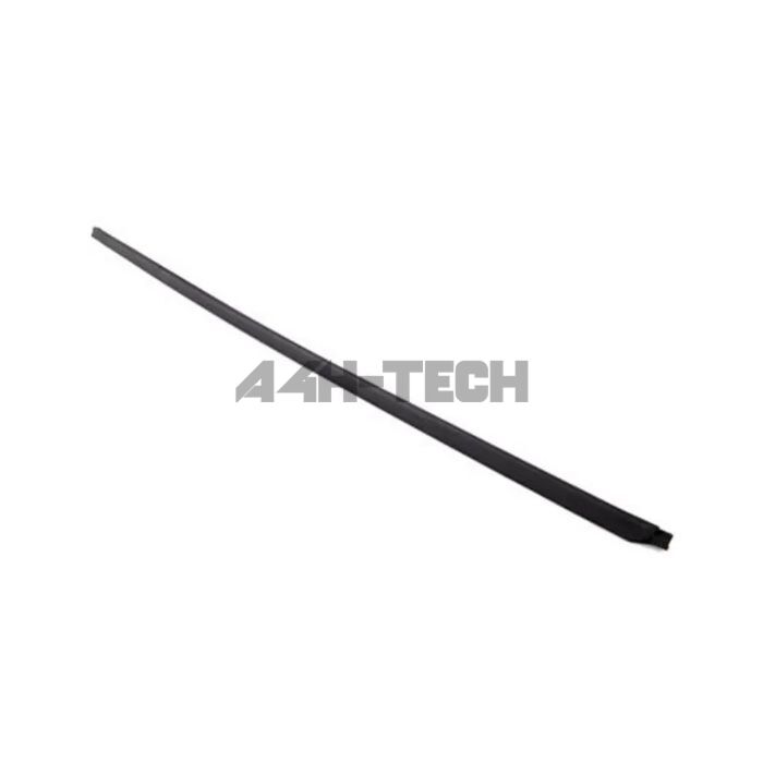 OEM Honda Front windshield seal upper side (Honda Civic 05-08 5 drs) | 73150-SMG-E11 | A4H-TECH / ALL4HONDA.COM main product photo